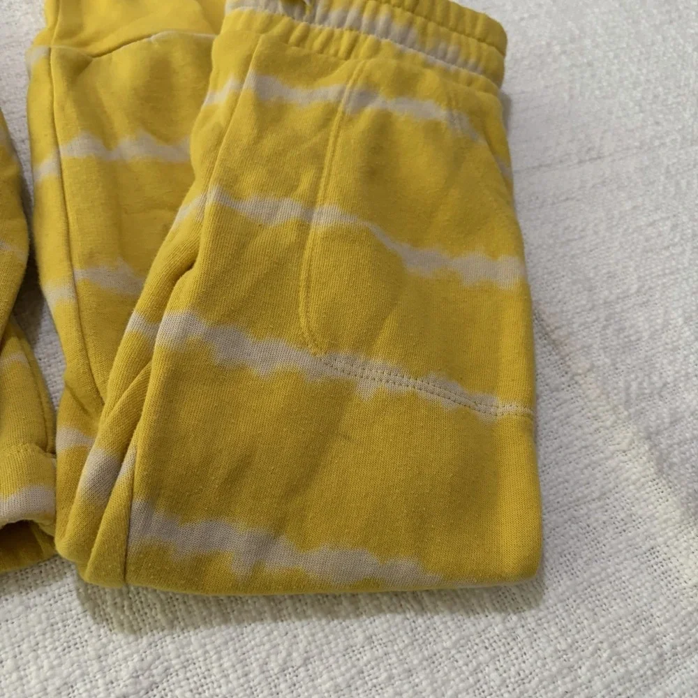 GAP Kids Yellow Sweatsuit Set 2pc  Sweatshirt Joggers Girls XS 4/5 School